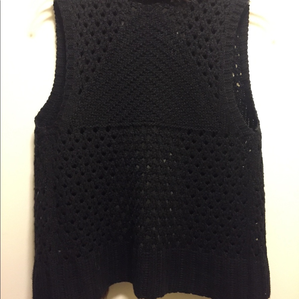 OFFERS COND. CATO KNITTED VEST SIZE S- EXCEL COND. - Picture 4 of 14